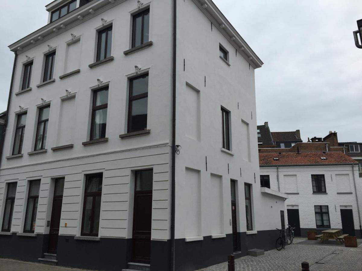 Artist'S Loft & Garden Bed and Breakfast Gent Buitenkant foto